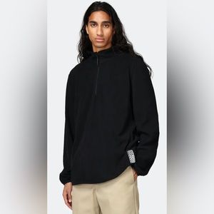 NWT Rains Half Zip Fleece Sweatshirt in Black